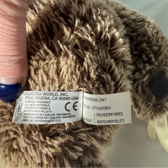 Aurora Destination Nation Sloth Plush – 12” – Brown – Velcro Paws - Picture 8 of 9